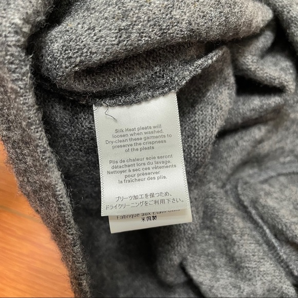 CLU Blouse - Size Small - Gray w White accents - Picture 6 of 9